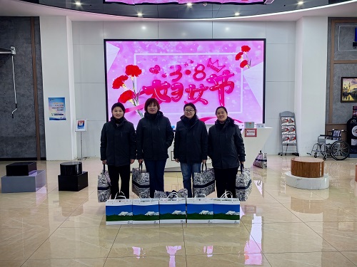 E:\祿發稿件\2025年\服務區\雄安榮烏片區開展“情暖三八,共綻芳華”女職工專屬活動\91f0608243d9c586c5a41f4e60f41a3 - 副本.jpg E:\祿發稿件\2025年\服務區\雄安榮烏片區開展“情暖三八,共綻芳華”女職工專屬活動\91f0608243d9c586c5a41f4e60f41a3 - 副本.jpg